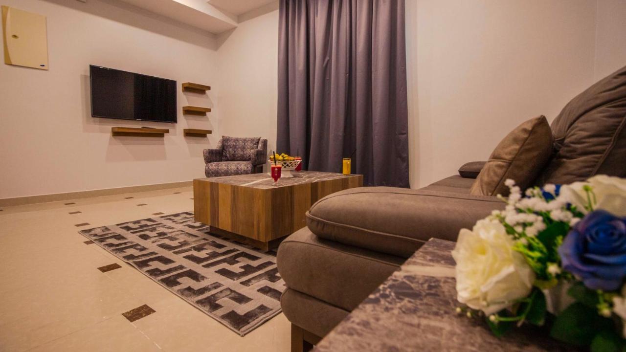 Nukhbat Al Makan Apartment Hotel Ta'if Esterno foto